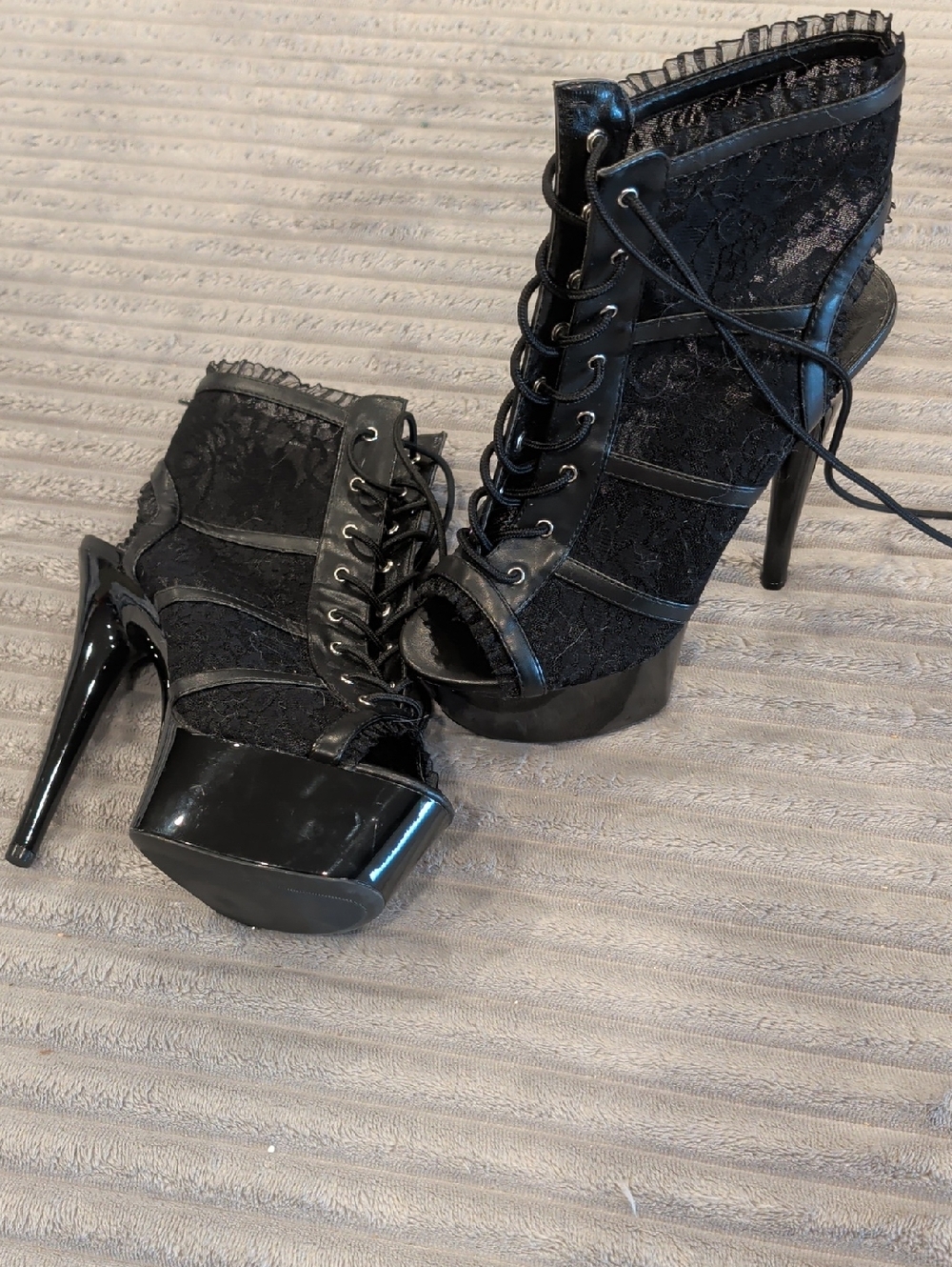 Black Lace Peep-Toe Platform Lace-Up Stiletto Booties - Women's